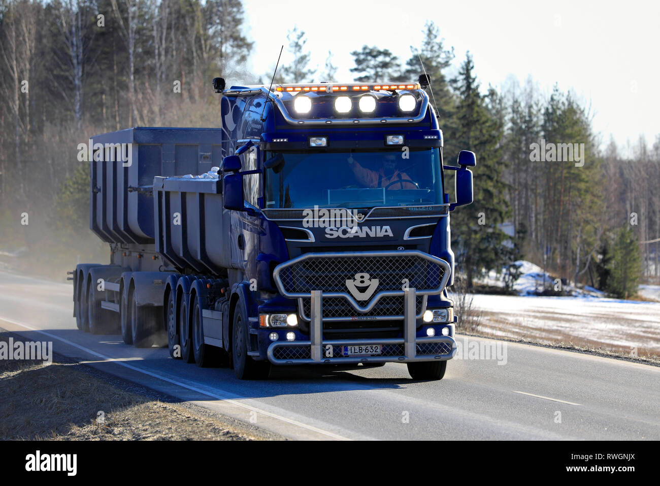 Scania v8 hi-res stock photography and images - Alamy