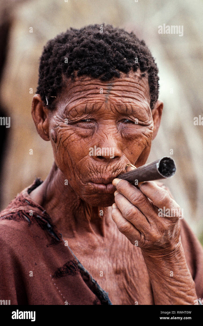 cigarette desert Cigarettes Russes Bushman woman smoking the Kalahari