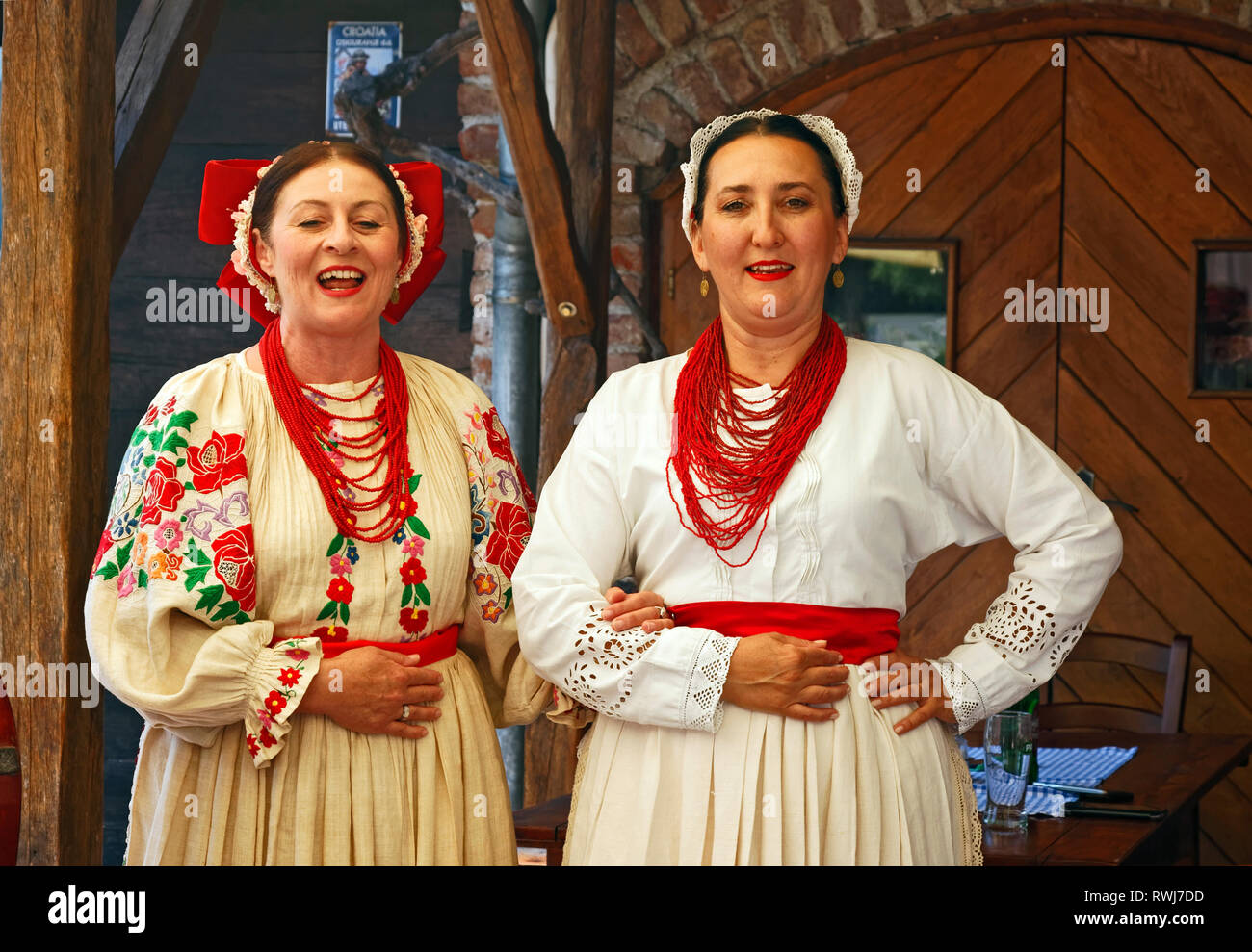 2 Women Singing Colorful Folk Dress Yugoslavian Tradition 