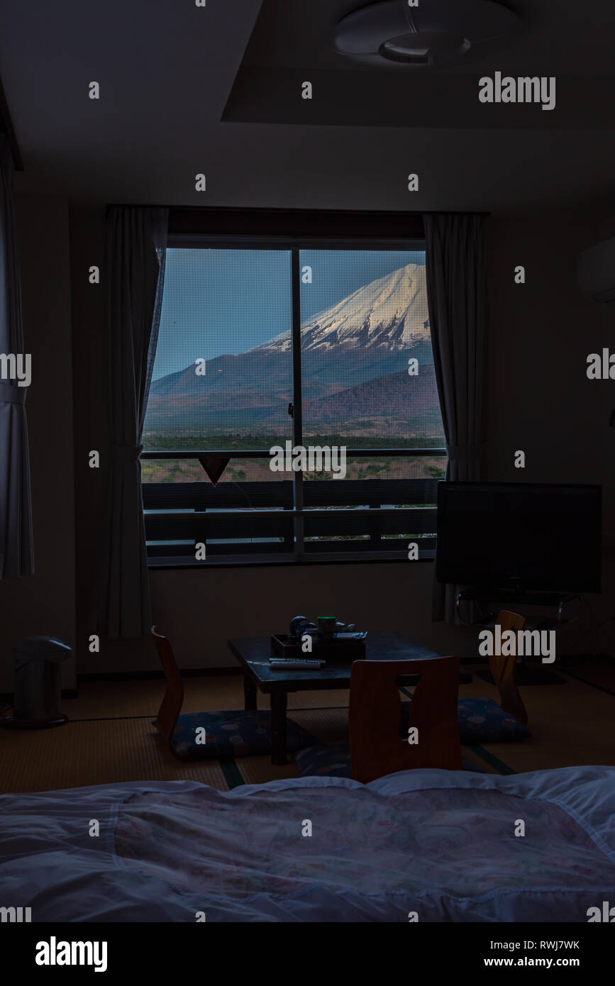 Shoji hires stock photography and images Alamy