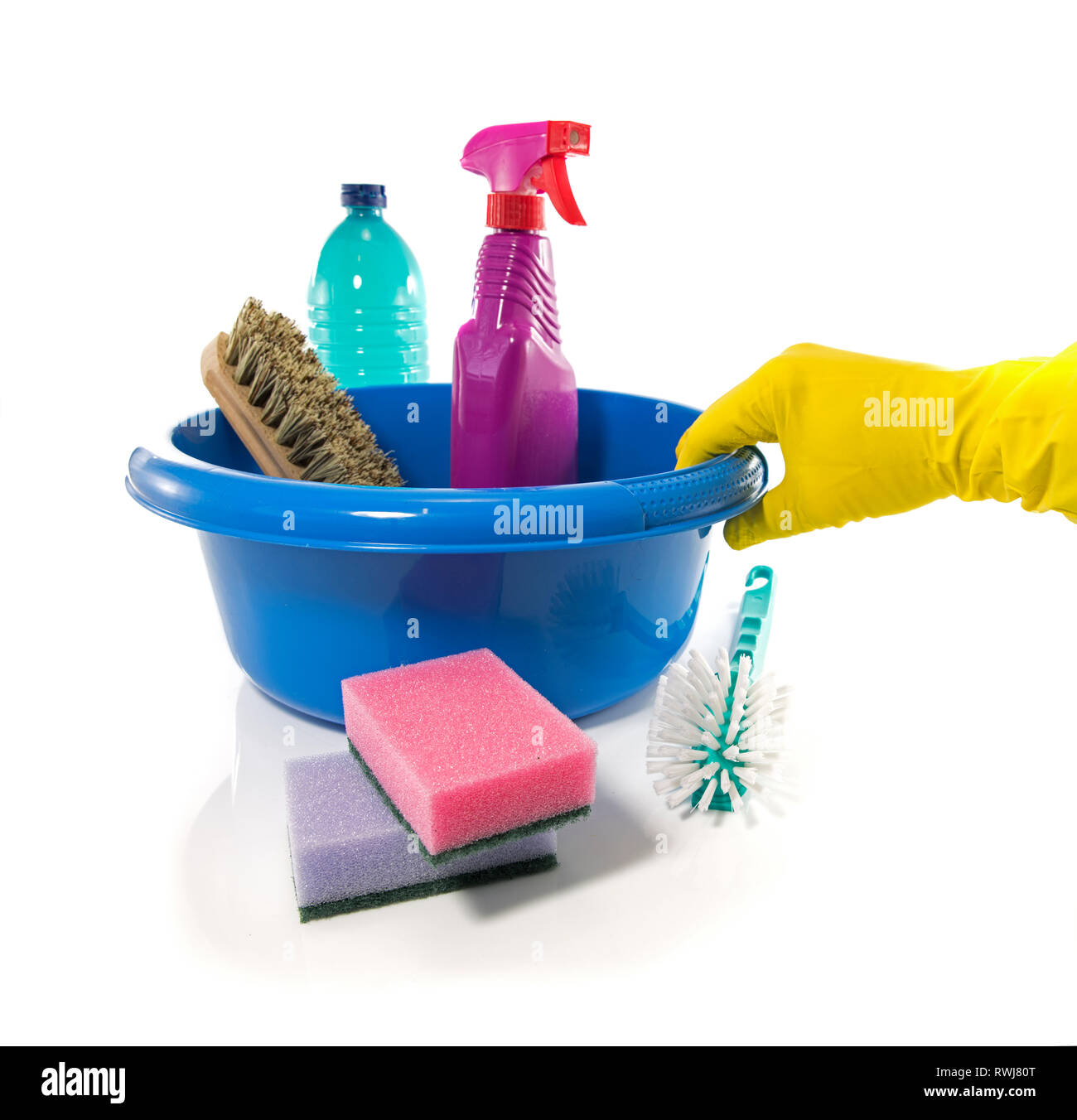 blue washing up dish with cleaning tools and detergents as degreaser and a  brush with wipes Stock Photo - Alamy