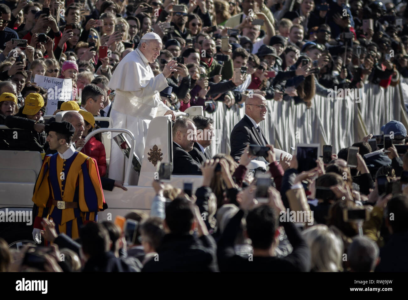 Vatican City, Vatican, Vatican. 6th Mar, 2019. Pope Francis seen riding