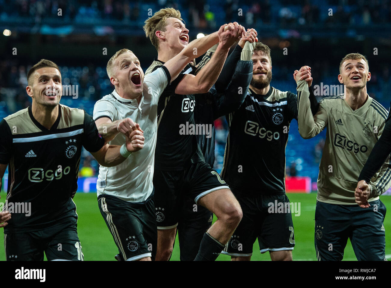 Madrid, Spain. 5th Mar, 2019. Soccer Real Madrid v AFC Ajax Champions League  2018-2019 Dusan Tadic of Ajax, Donny van de Beek of Ajax, Frenkie de Jong  of Ajax, Lasse Schone of