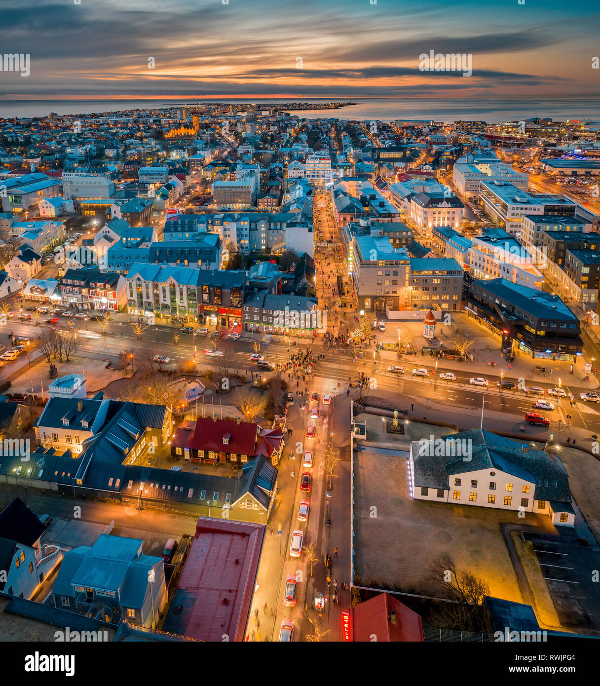 pics Reykjavik Time https www alamy com reykjavik at twilight christmas time iceland image239514020 html