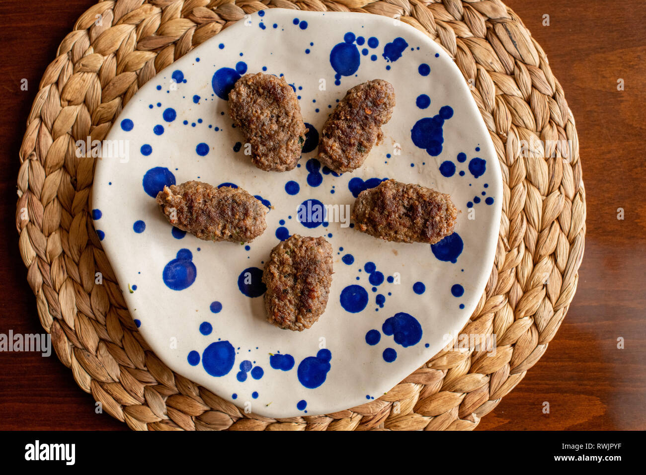 Turkish grilled meatballs AKA Köfte Stock Photo - Alamy
