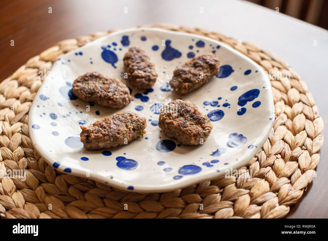 Turkish grilled meatballs AKA Köfte Stock Photo - Alamy