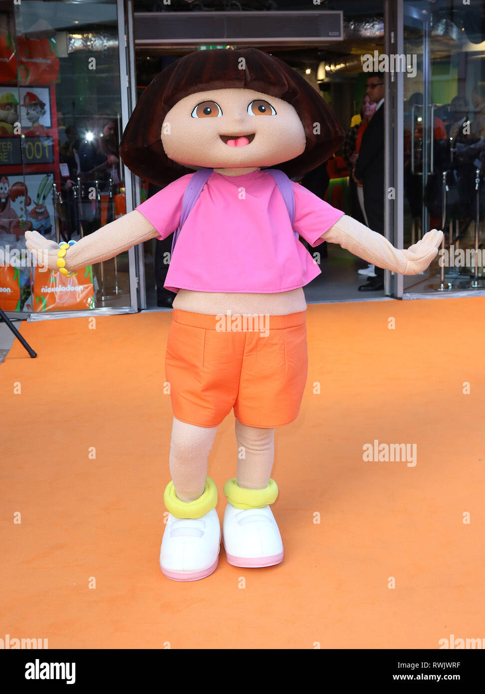 May 29, 2015 - London, England, UK - Nickelodeon Flagship Store Launch, Leicester Square - Orange Carpet Arrivals Photo Shows: Dora The Explorer Stock Photo