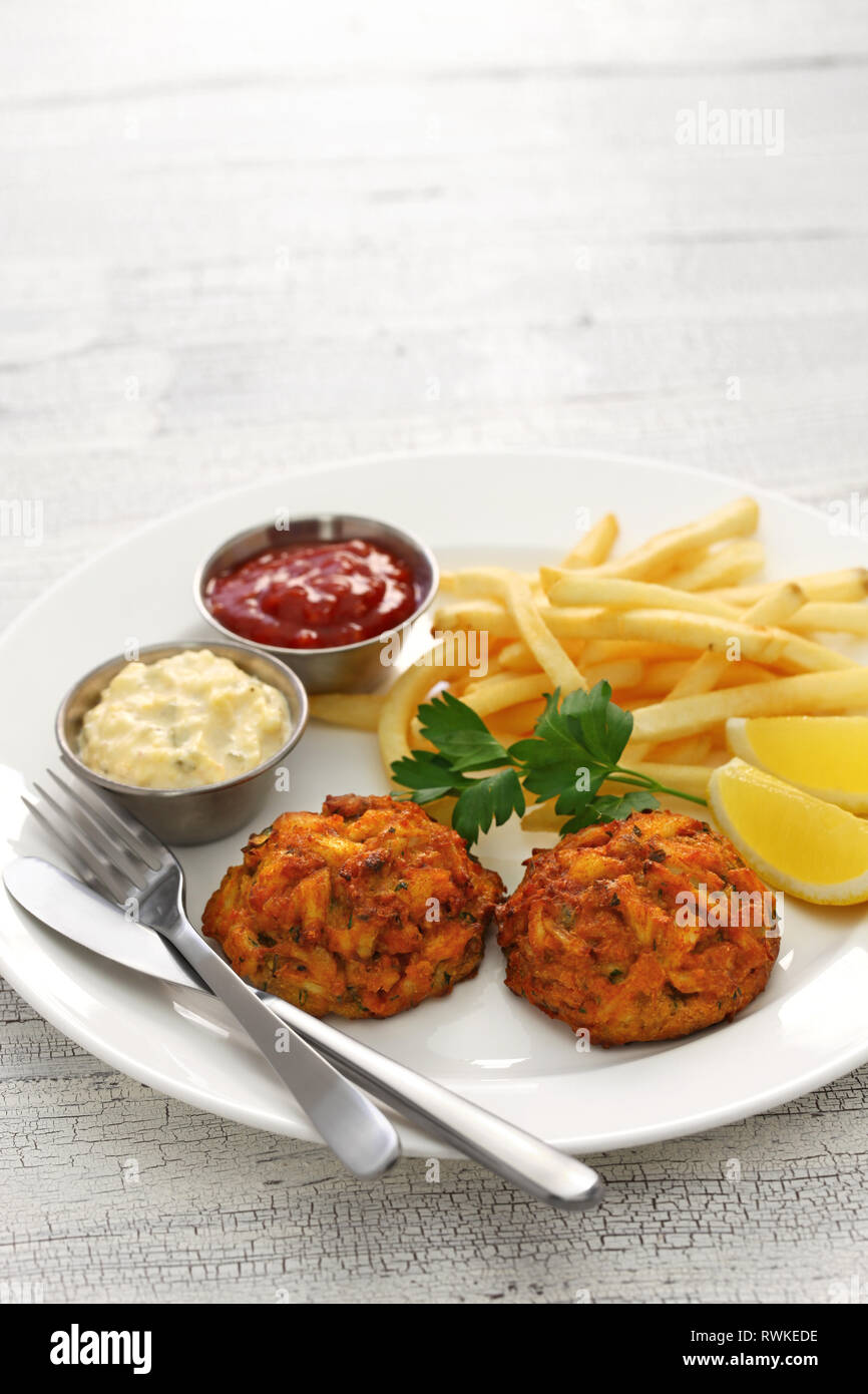 homemade Maryland crab cakes plate Stock Photo Alamy