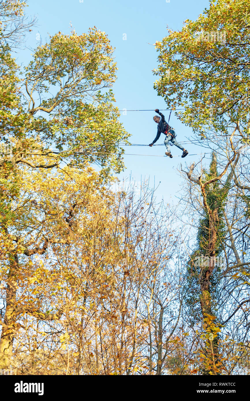 Rope walking hires stock photography and images Alamy