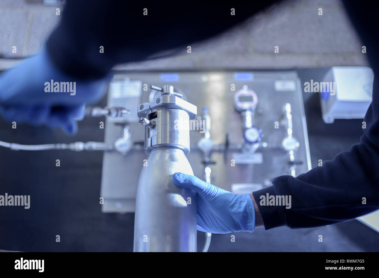 Stress testing engineering hires stock photography and images Alamy