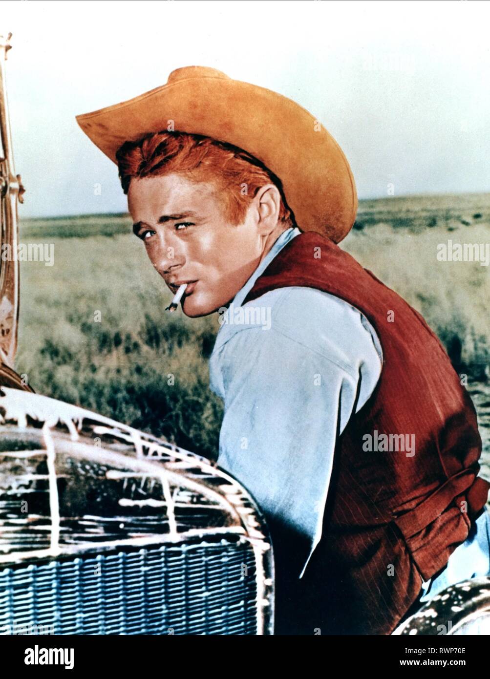 JAMES DEAN, GIANT, 1956 Stock Photo