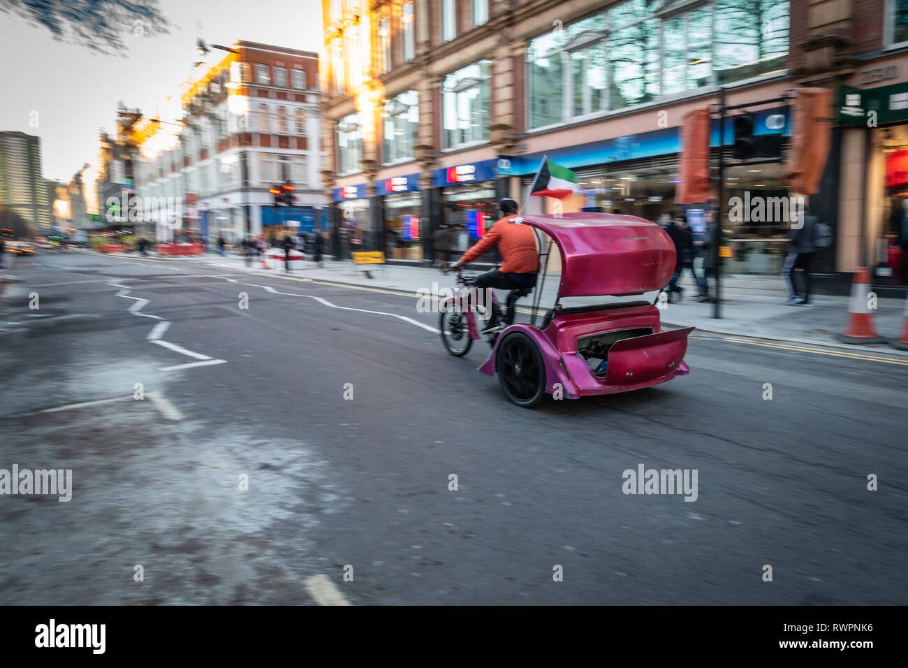 london taxi trike