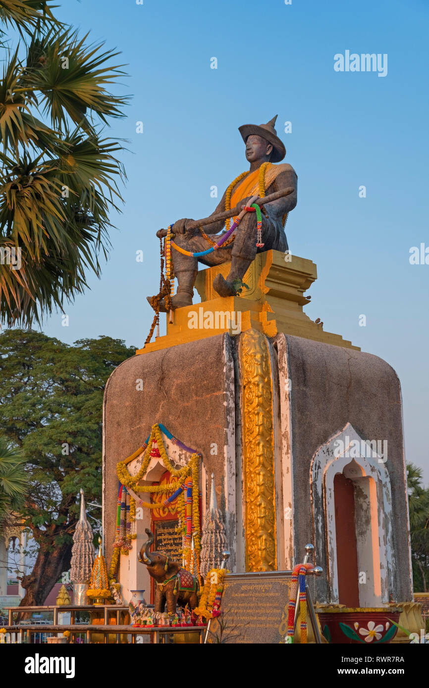 King Setthathirath statue Wat Pha That Luang Vientiane Laos Stock Photo