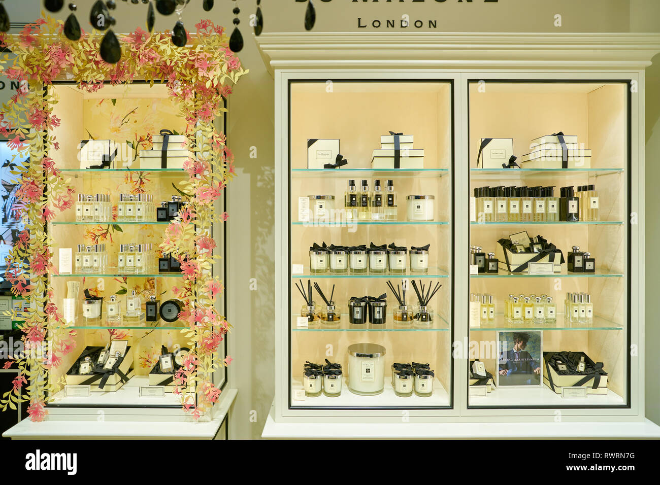 Jo Malone Perfume High Resolution Stock Photography And Images Alamy