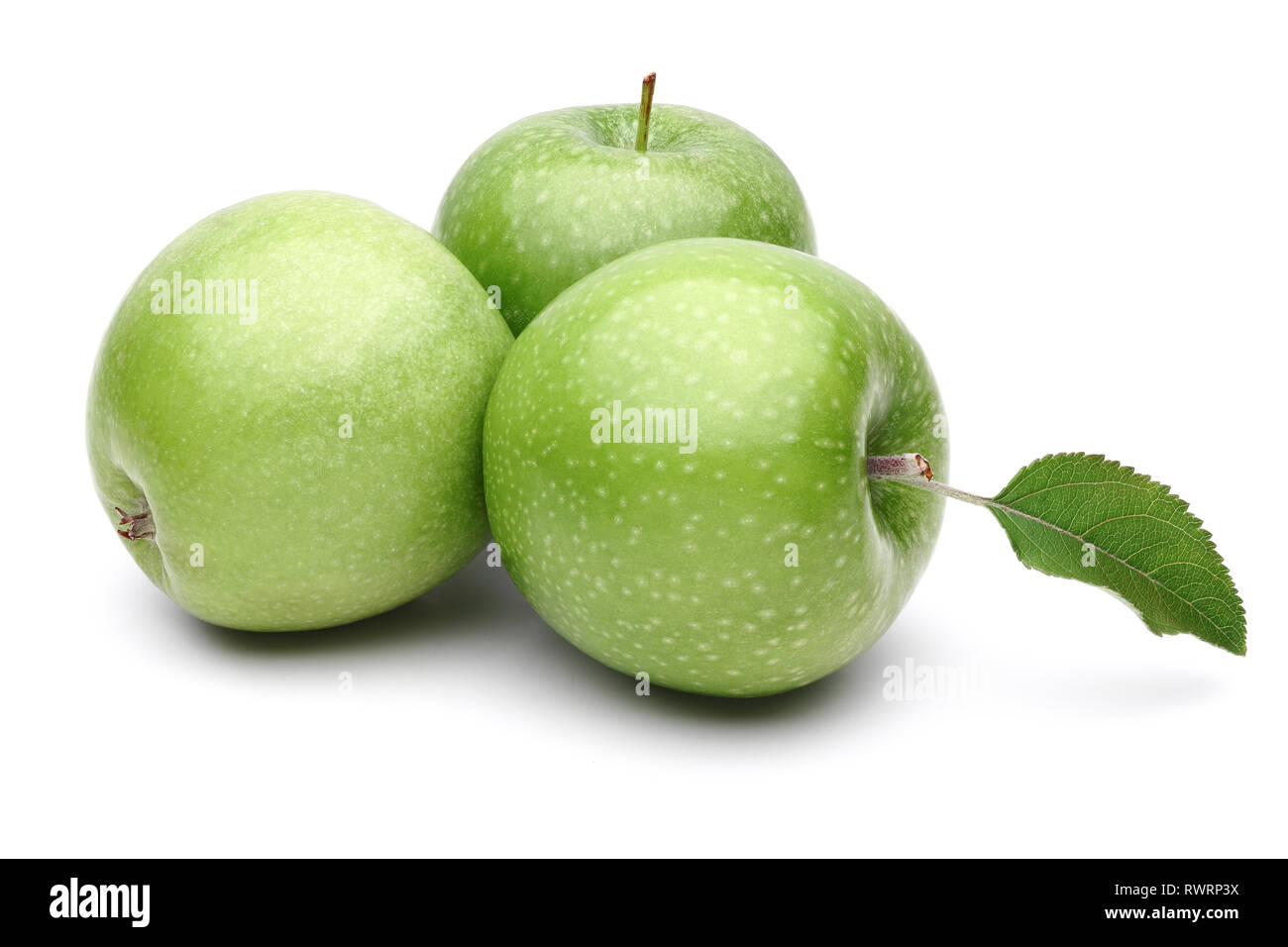 Granny smith apples and leaf isolated on white background Stock Photo