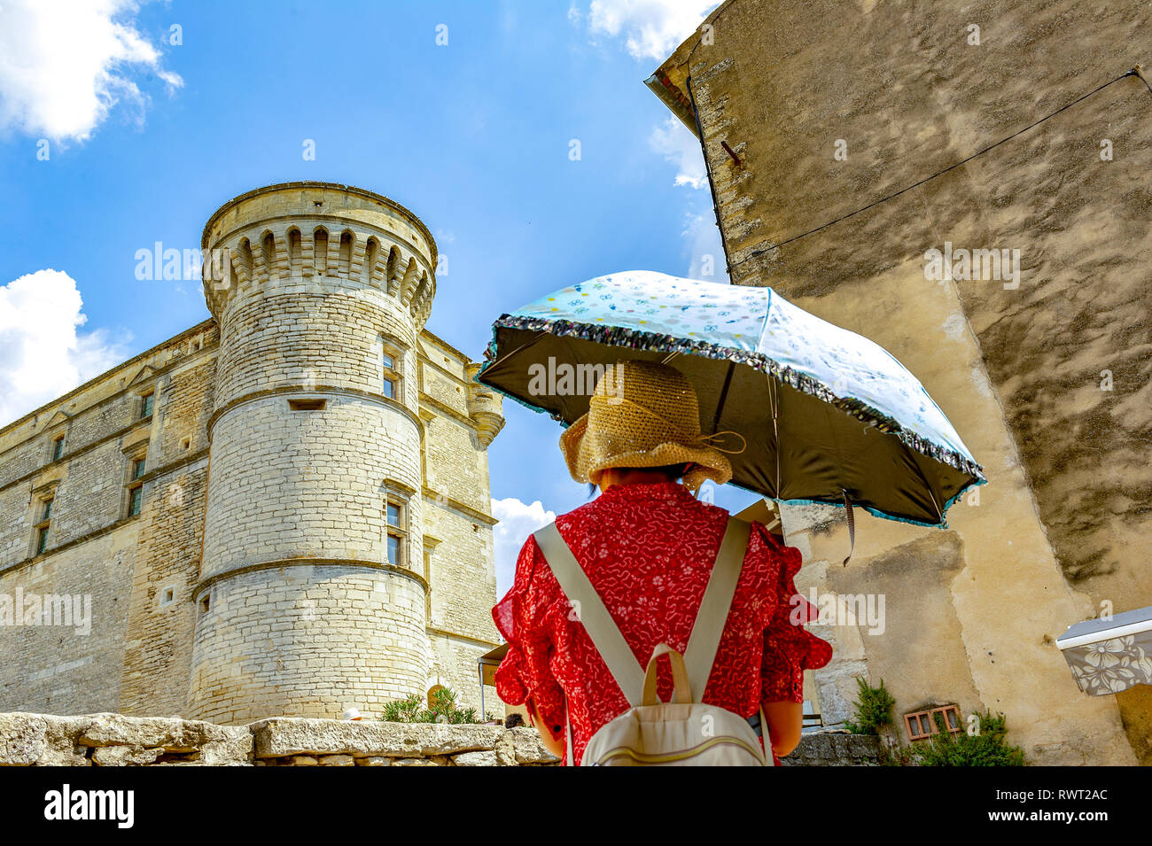 Vaucluse (84). The village of Gordes classified as the most beautiful village in France. The castle of Gordes from the Renaissance period Stock Photo