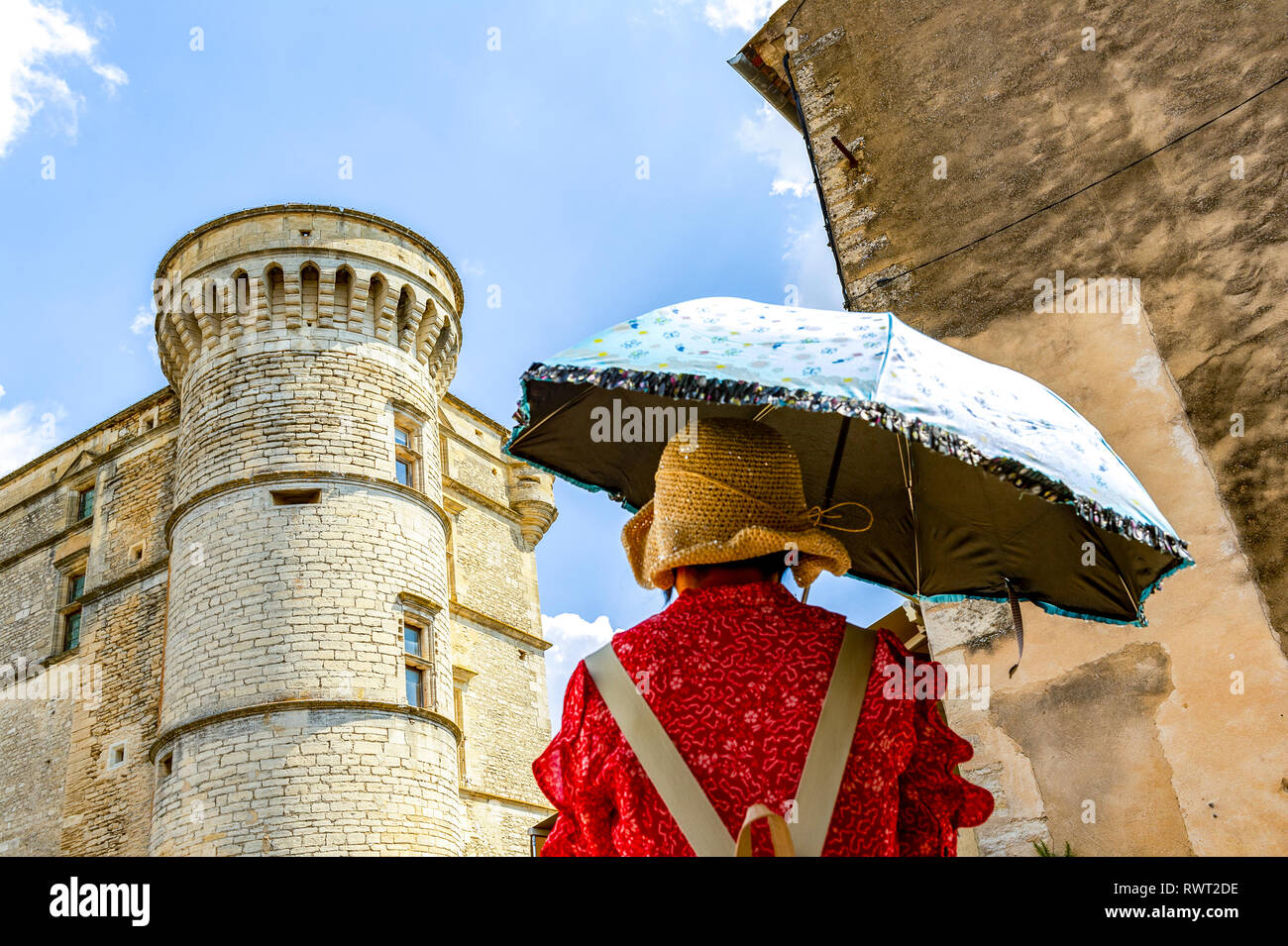 Vaucluse (84). The village of Gordes classified as the most beautiful village in France. The castle of Gordes from the Renaissance period Stock Photo