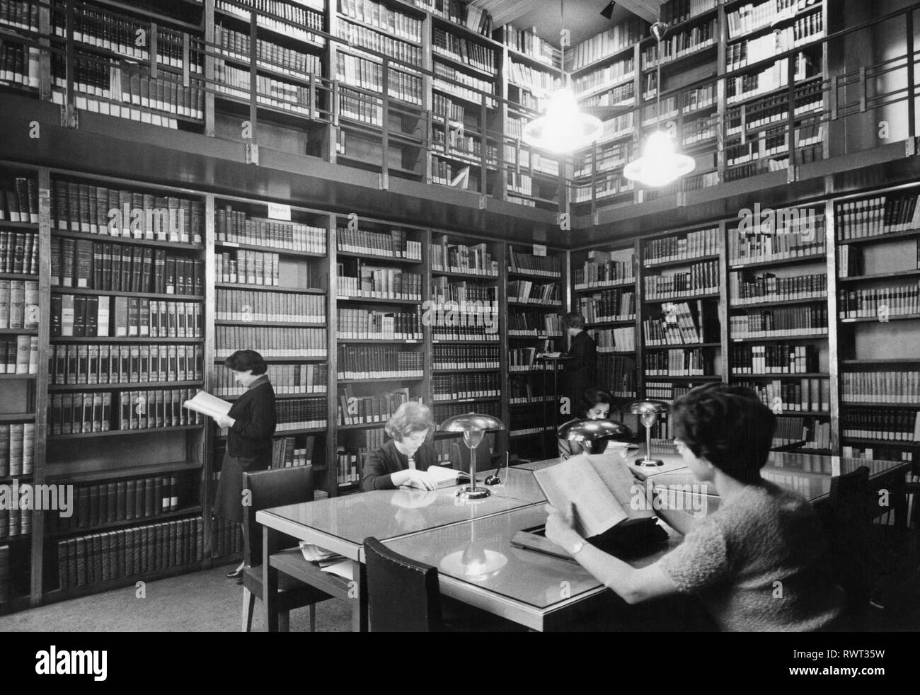 genoa university, library, 1964 Stock Photo