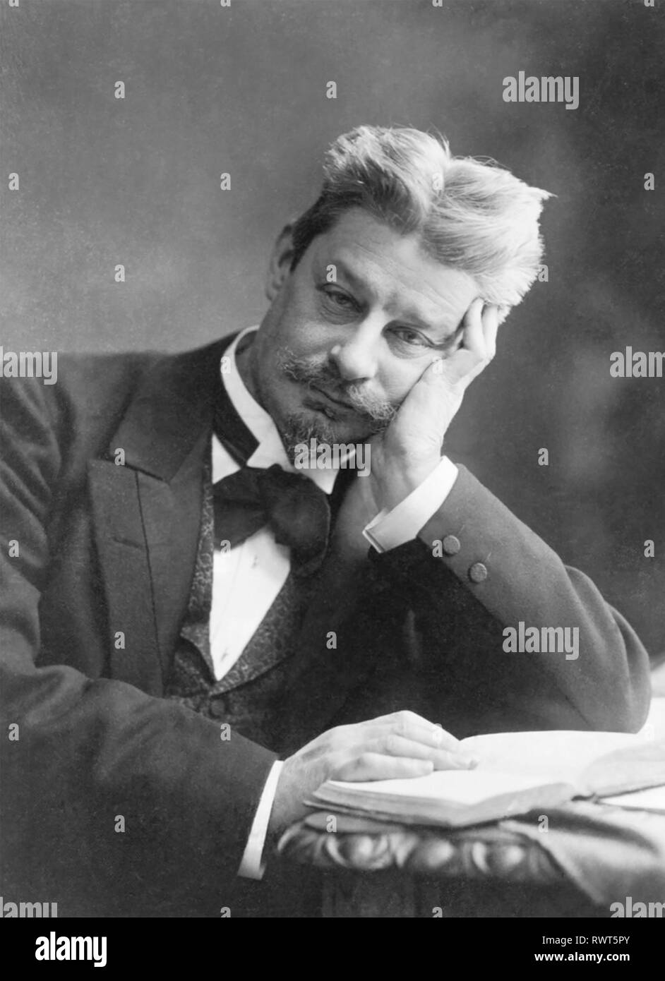 GEORG BRANDES (1842-1927) Danish critic about 1900 Stock Photo