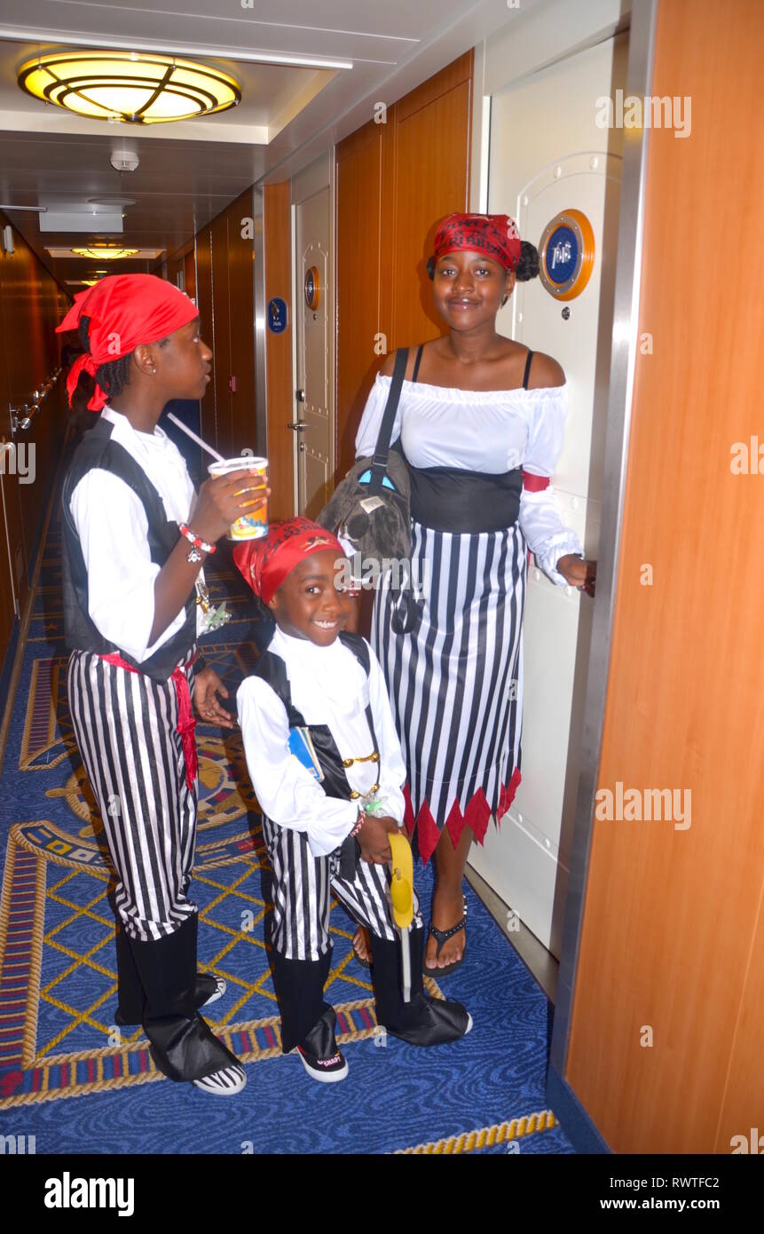 Disney Dream Cruise Ship Vacation - Disney Dream Cruise Ship Vacation RWTFC2 