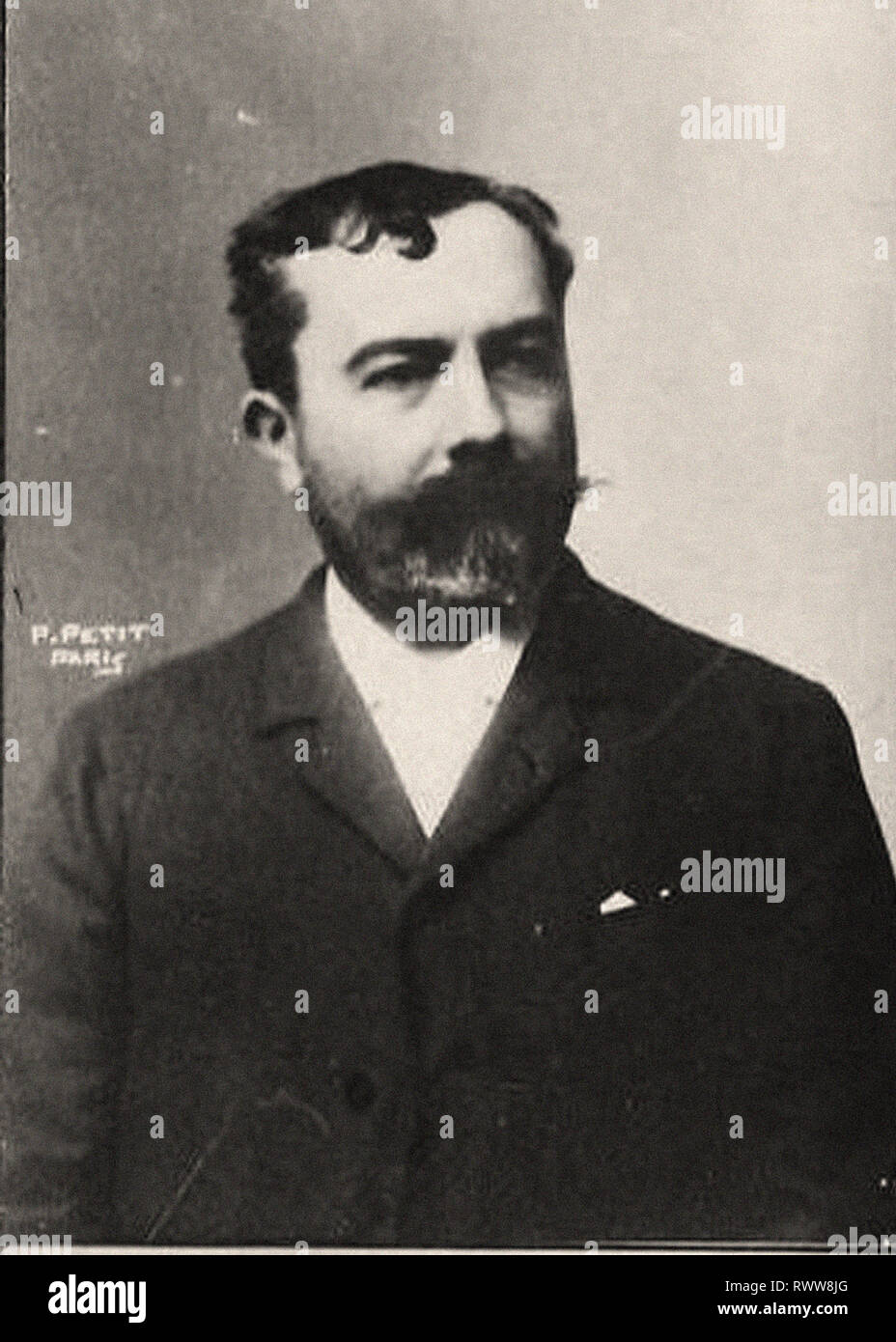 CPA SERGINES, CONCOURS 1912, Arcade de la rue des Treilles et de l