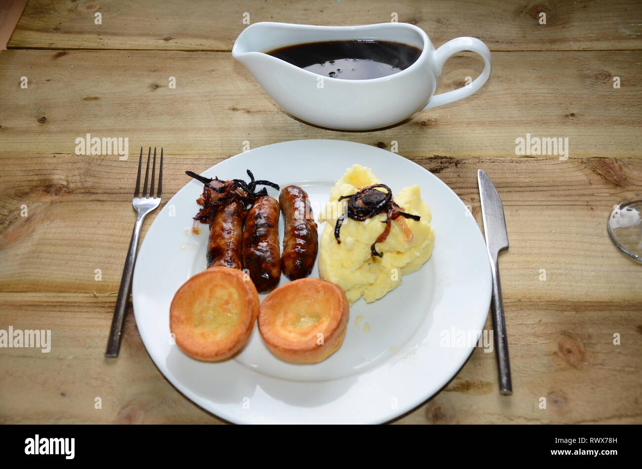 Pub lunch, sausage and mash Stock Photo Alamy