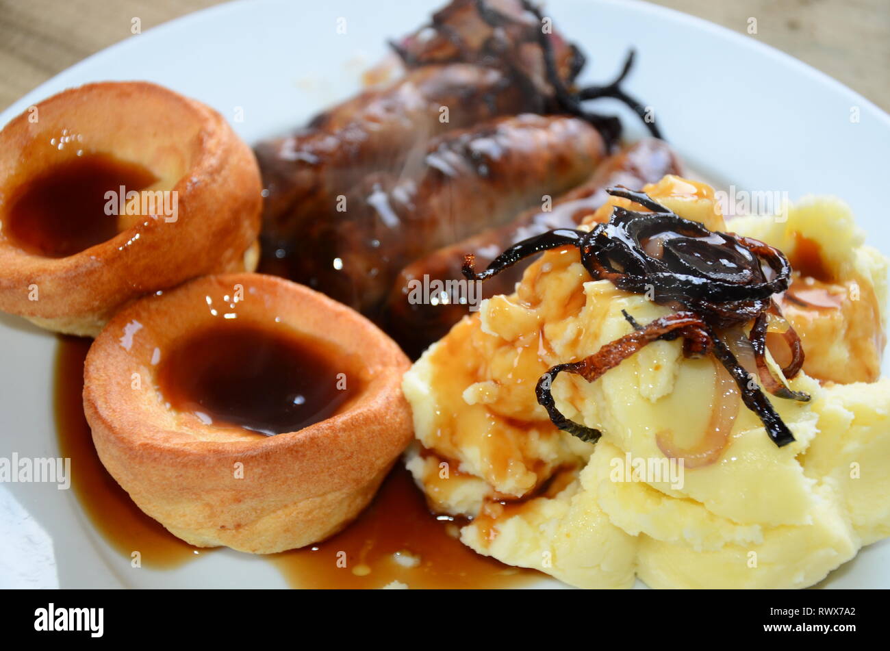 Pub lunch, sausage and mash Stock Photo Alamy