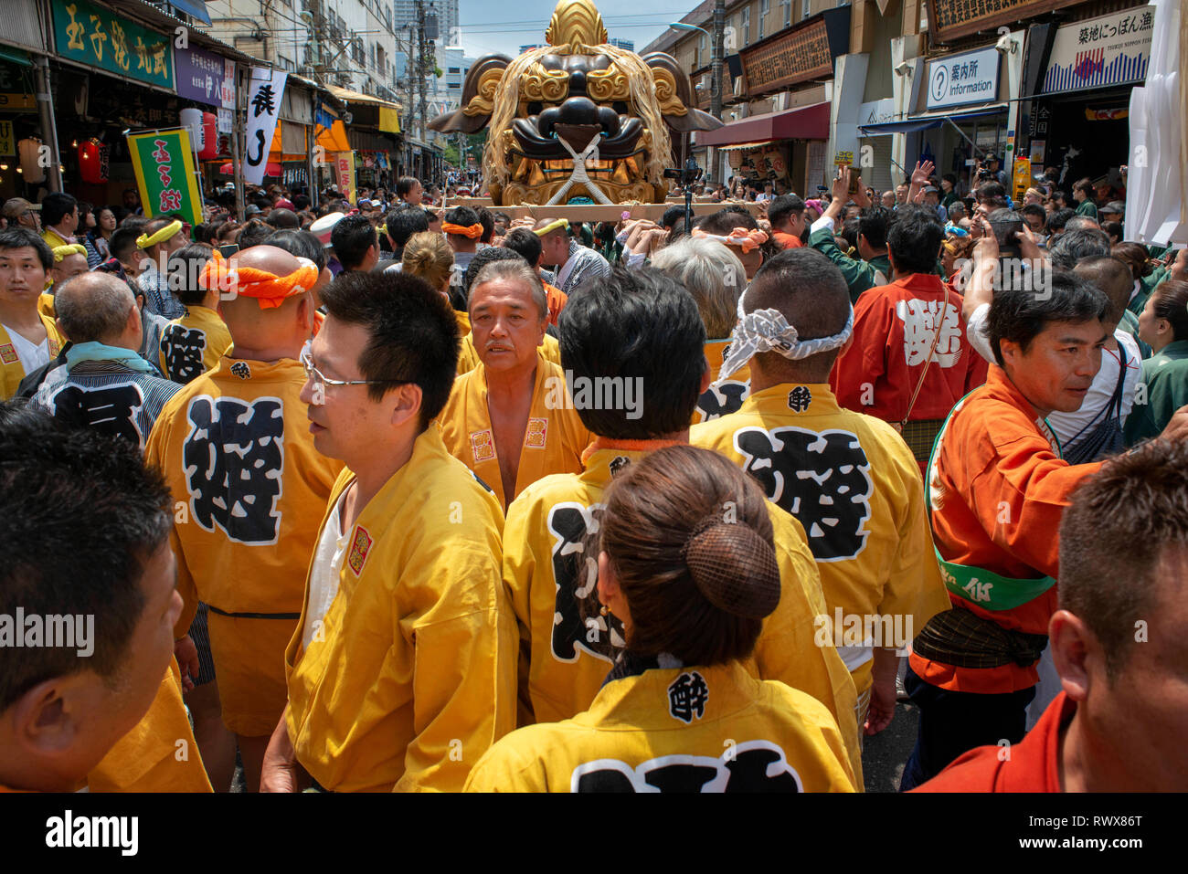 Tsukiji Shishi Matsuri. Tsukiji Lion Dance Festival Tokyo Japan