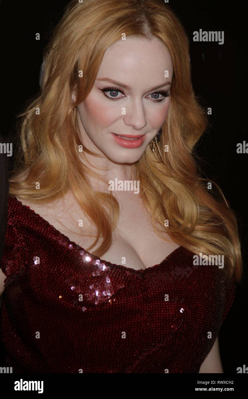 Christina Hendricks Interview: Good Girls, Toy Story 4, and Firefly, image size:866x1390