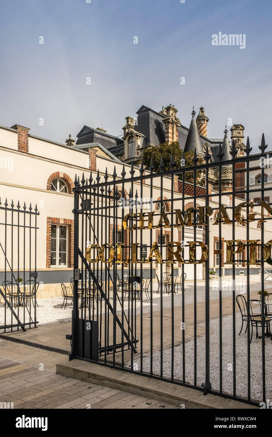 Avenue de champagne epernay hi-res stock photography and images - Alamy