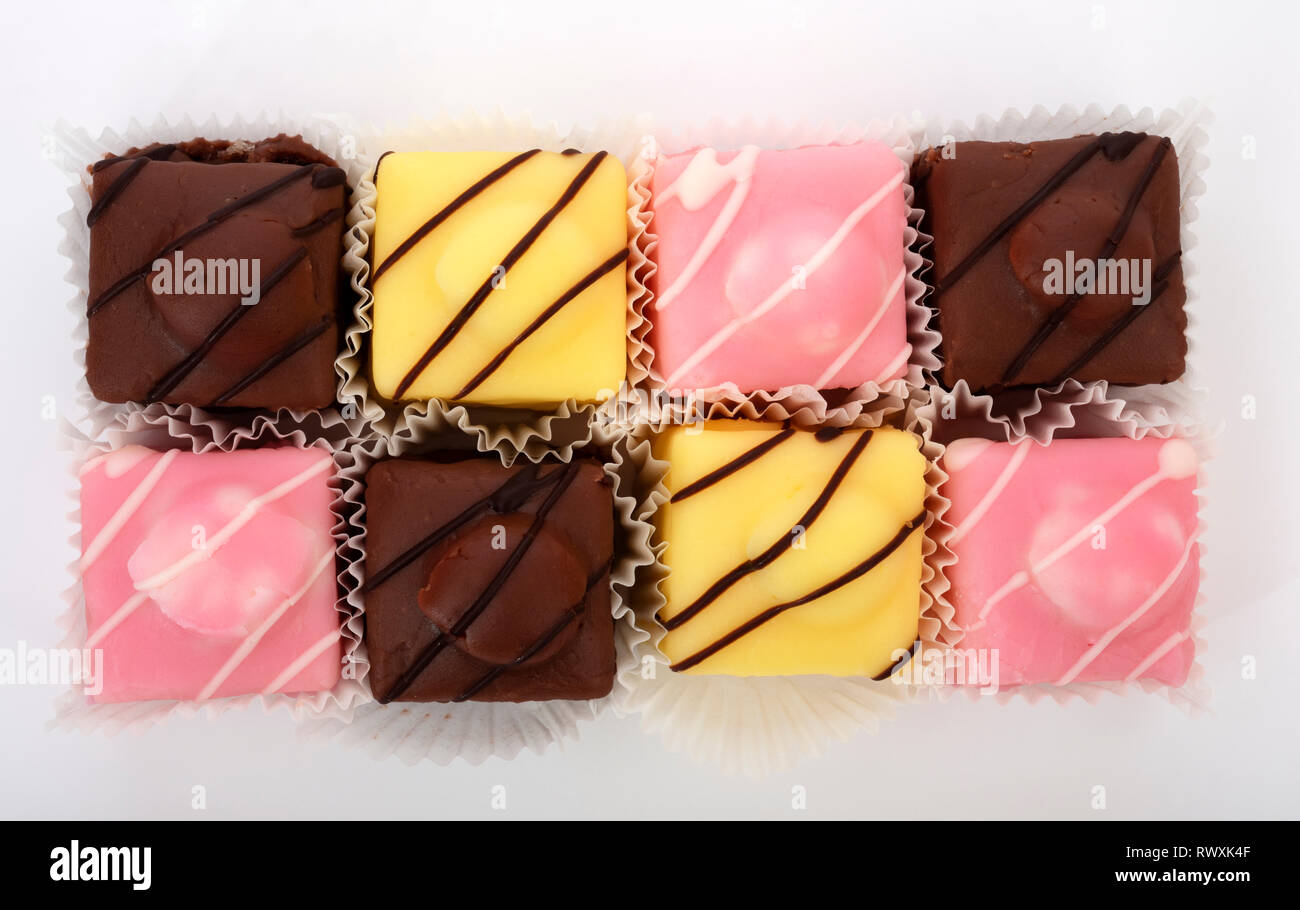 Mr Kipling French Fancies Stock Photo Alamy