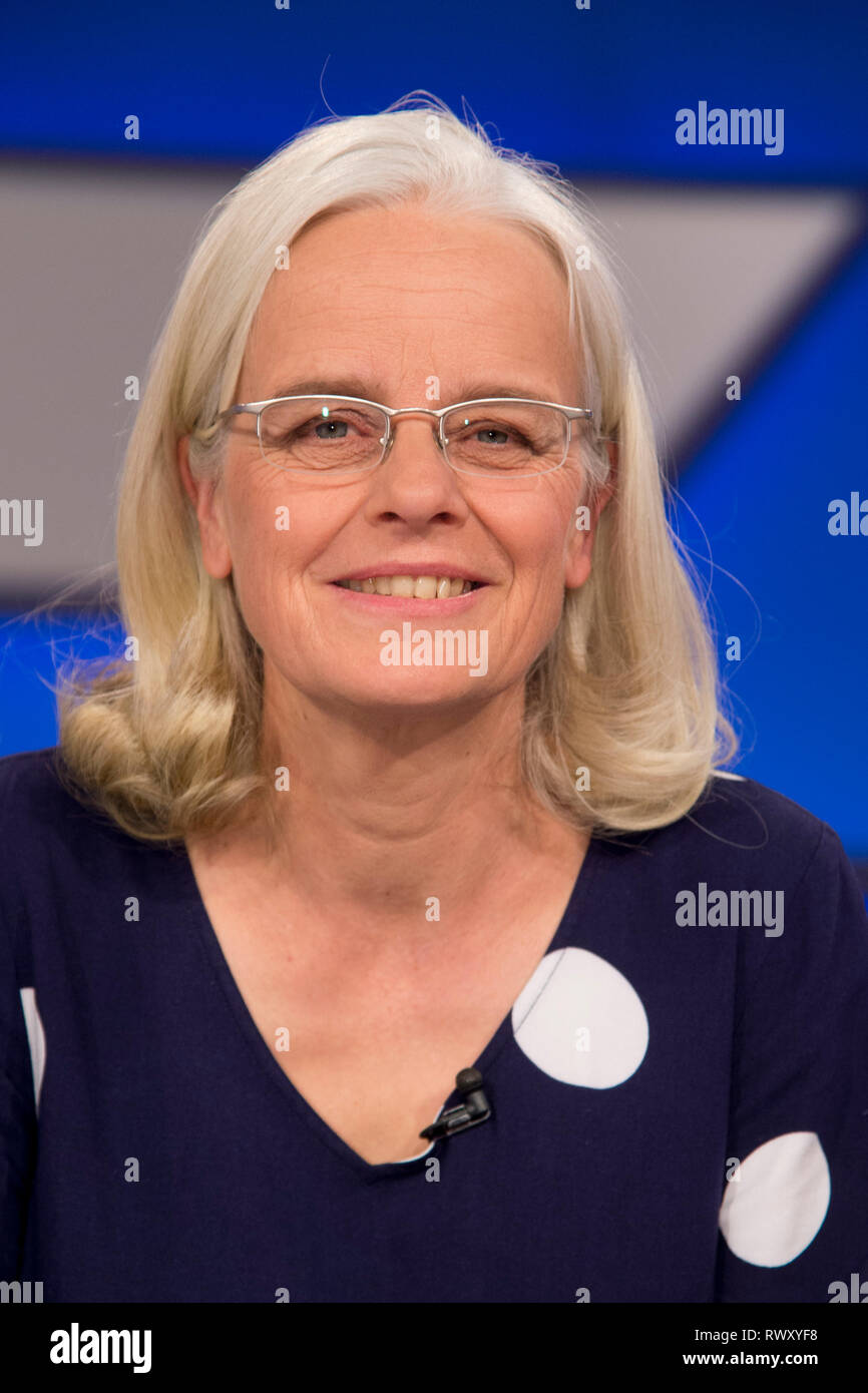 Ulrike Herrmann Hi-res Stock Photography And Images - Alamy