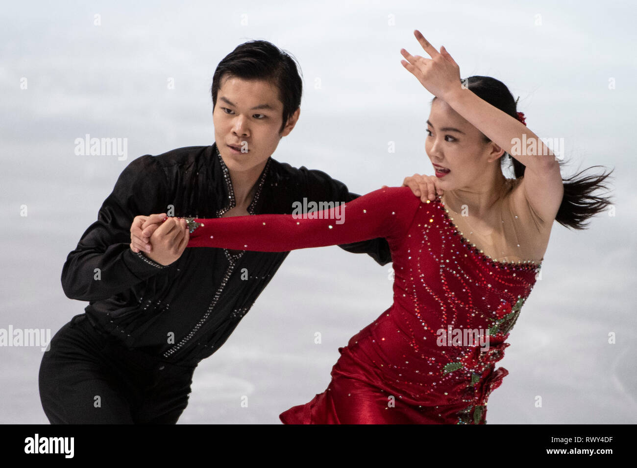 Ayumi Takanami/Yoshimitsu Ikeda of Japan during the ISU World Junior