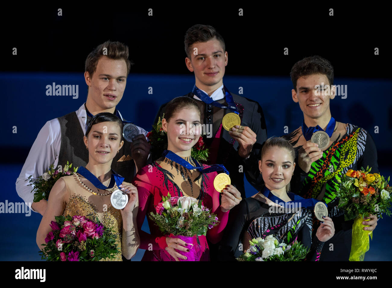 фигуристы парники. евгения тарасова коньки. траньков максим фигурное катание. богдана лукашевич и александр степанов. пара тарасова морозов фигурное катание.