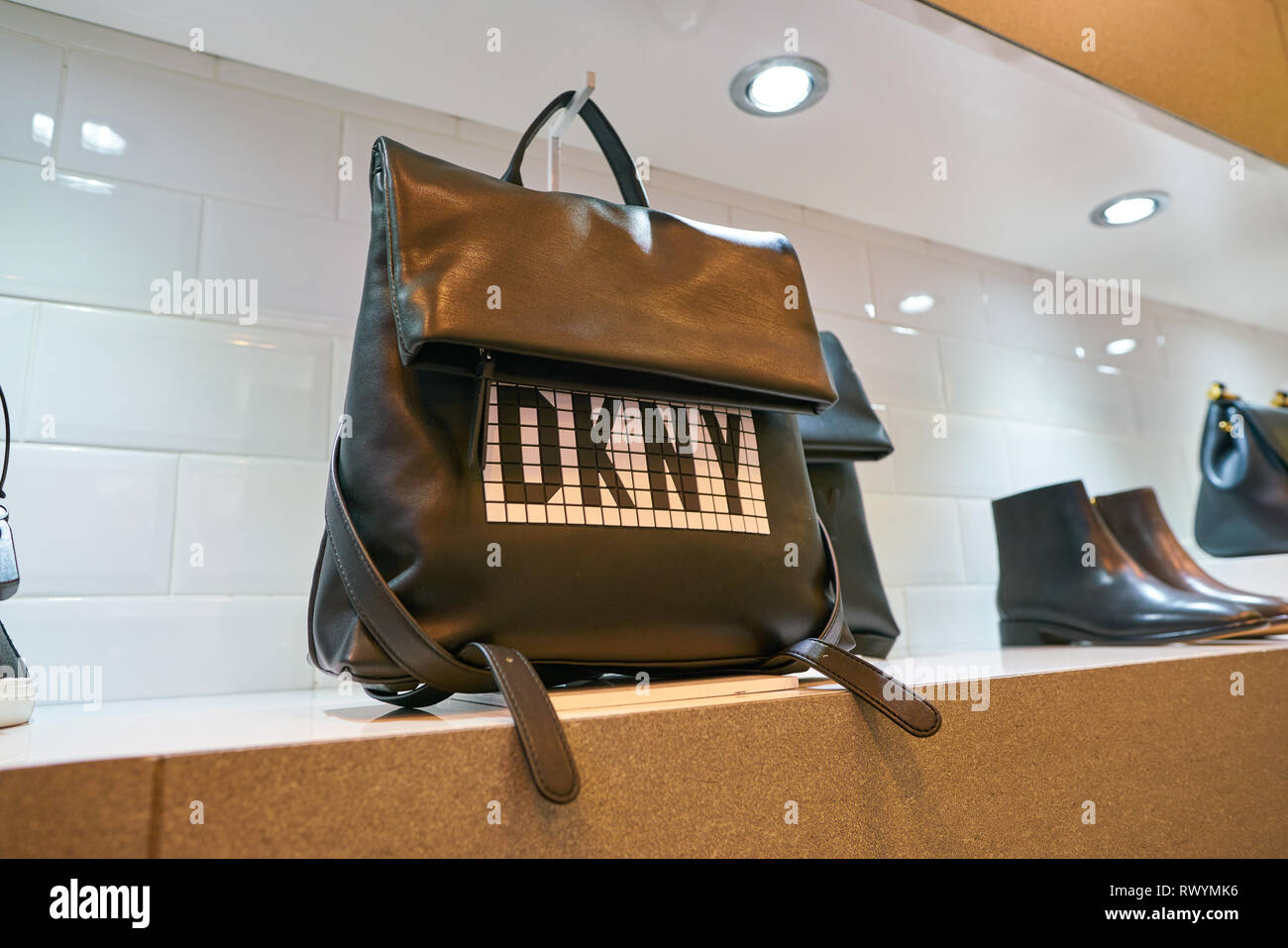 Dkny bags 2018 cheap