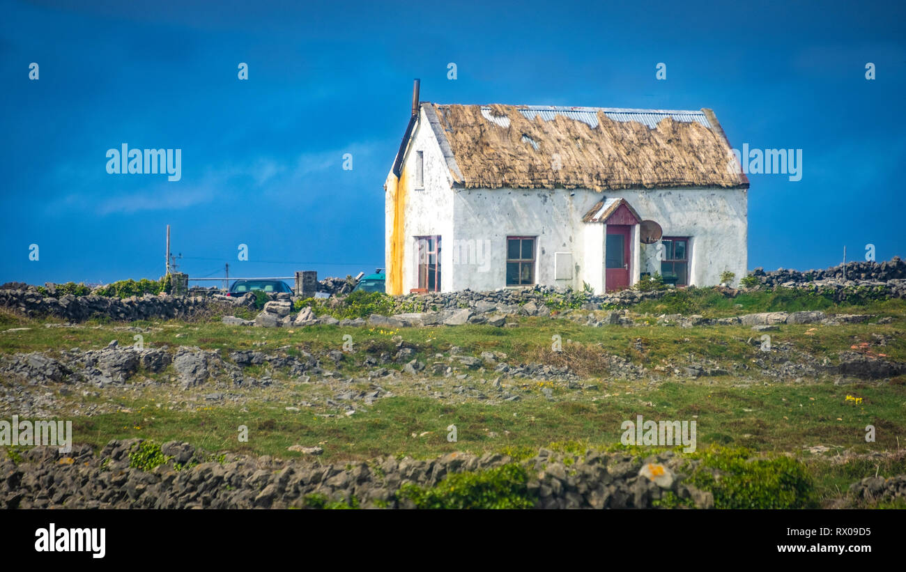Ancient aran islands hi-res stock photography and images - Alamy