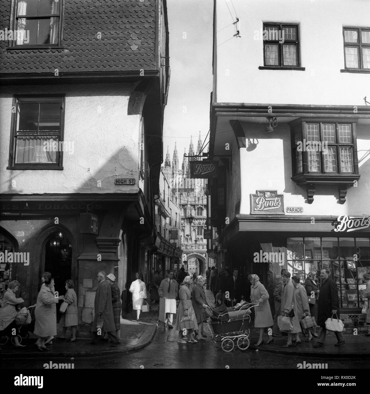 The city of Canterbury in England Uk in 1962 at the junction of High Street, Mercery Lane and Parade Stock Photo