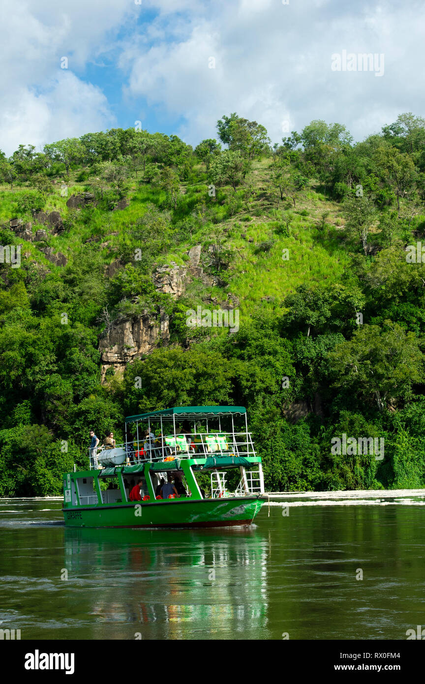 Boat trip on the Victoria Nile, Murchison Falls National Park, Uganda Stock Photo