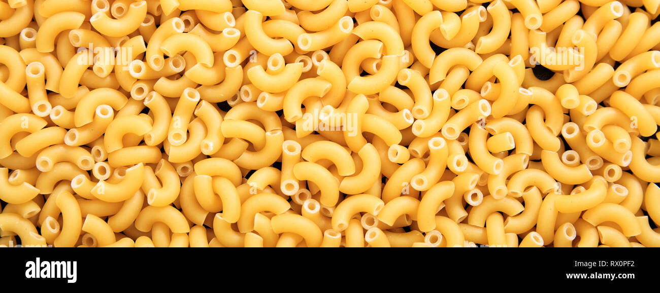 Elbow pasta hi-res stock photography and images - Alamy