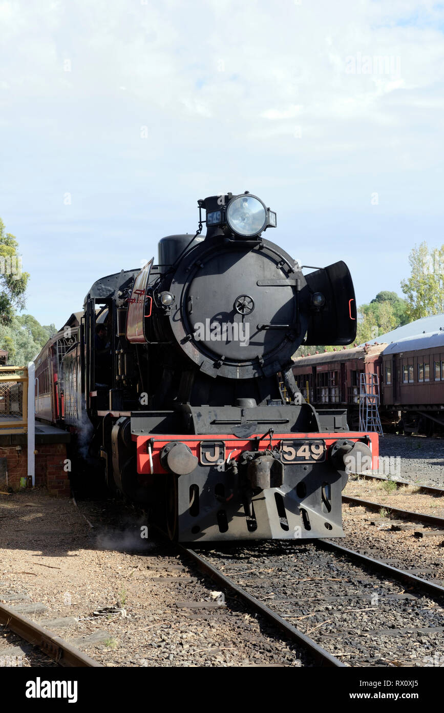 Oil burning hires stock photography and images Alamy