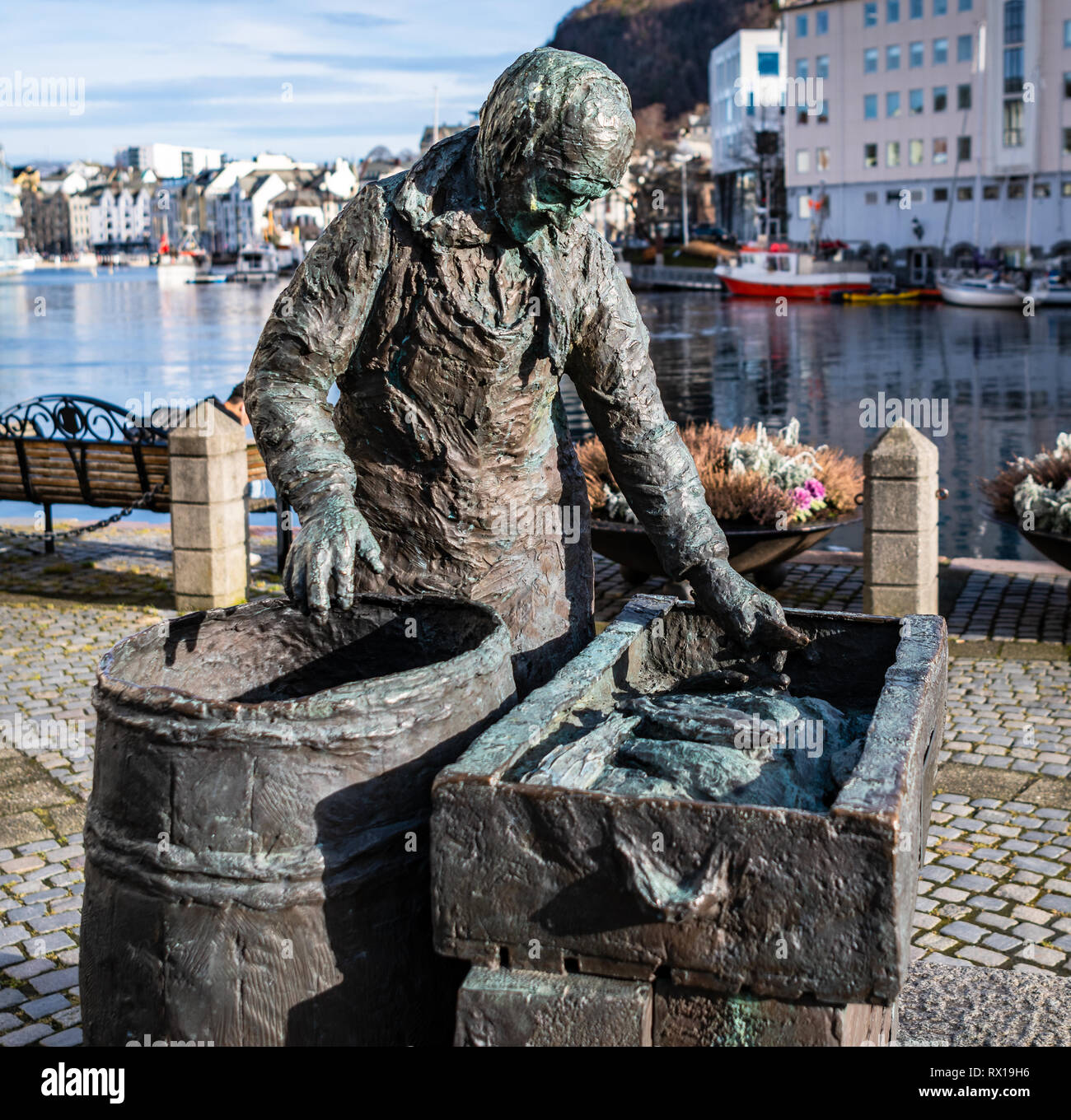 Herring Woman Statue, Alesund, Norway Stock Photo Alamy