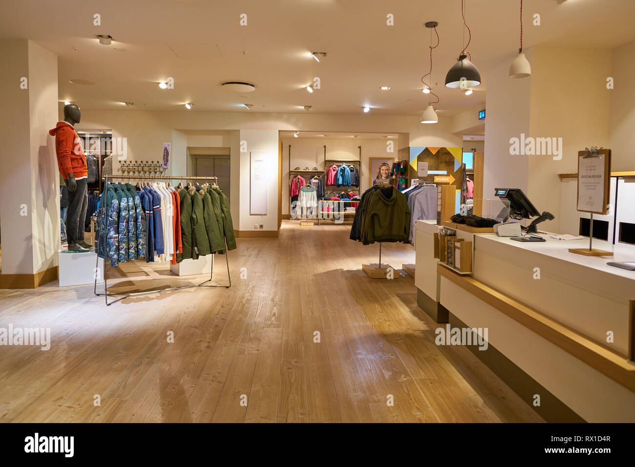 DUSSELDORF, GERMANY - CIRCA SEPTEMBER, 2018: interior shot of Esprit shop  in Dusseldorf Stock Photo - Alamy