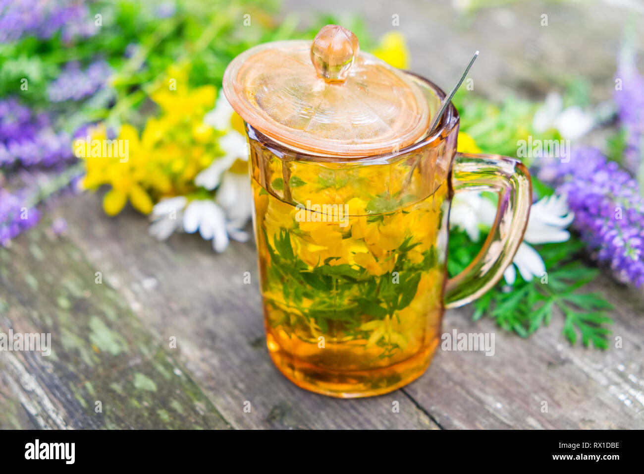 Infusion of viola hi-res stock photography and images - Alamy