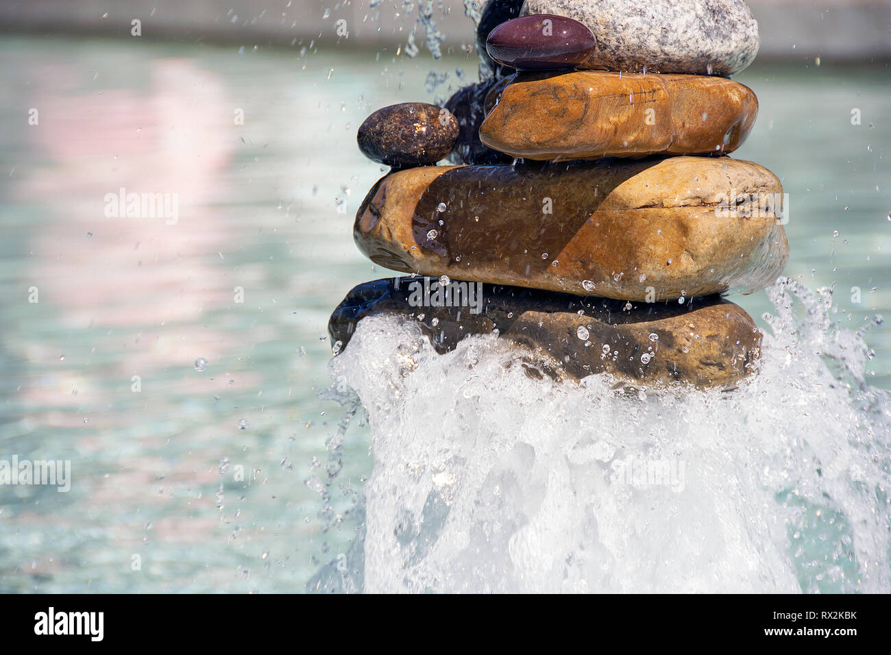 Stone water splash hi-res stock photography and images - Alamy