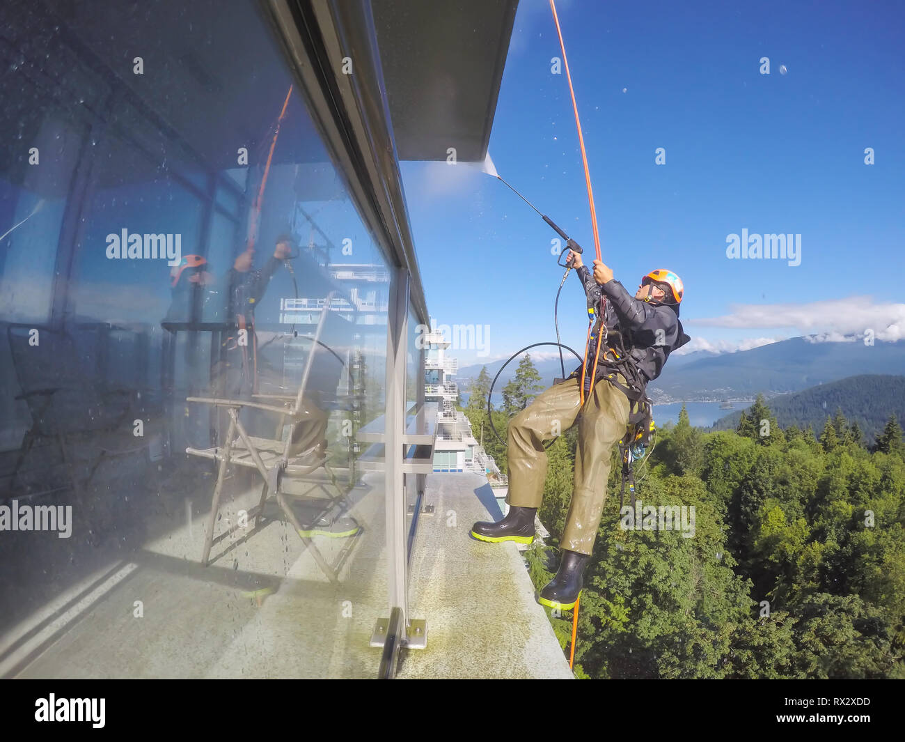 High tech building scary hi-res stock photography and images - Alamy
