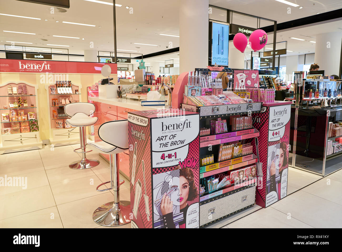 Benefit cosmetics store hi-res stock photography and images - Alamy