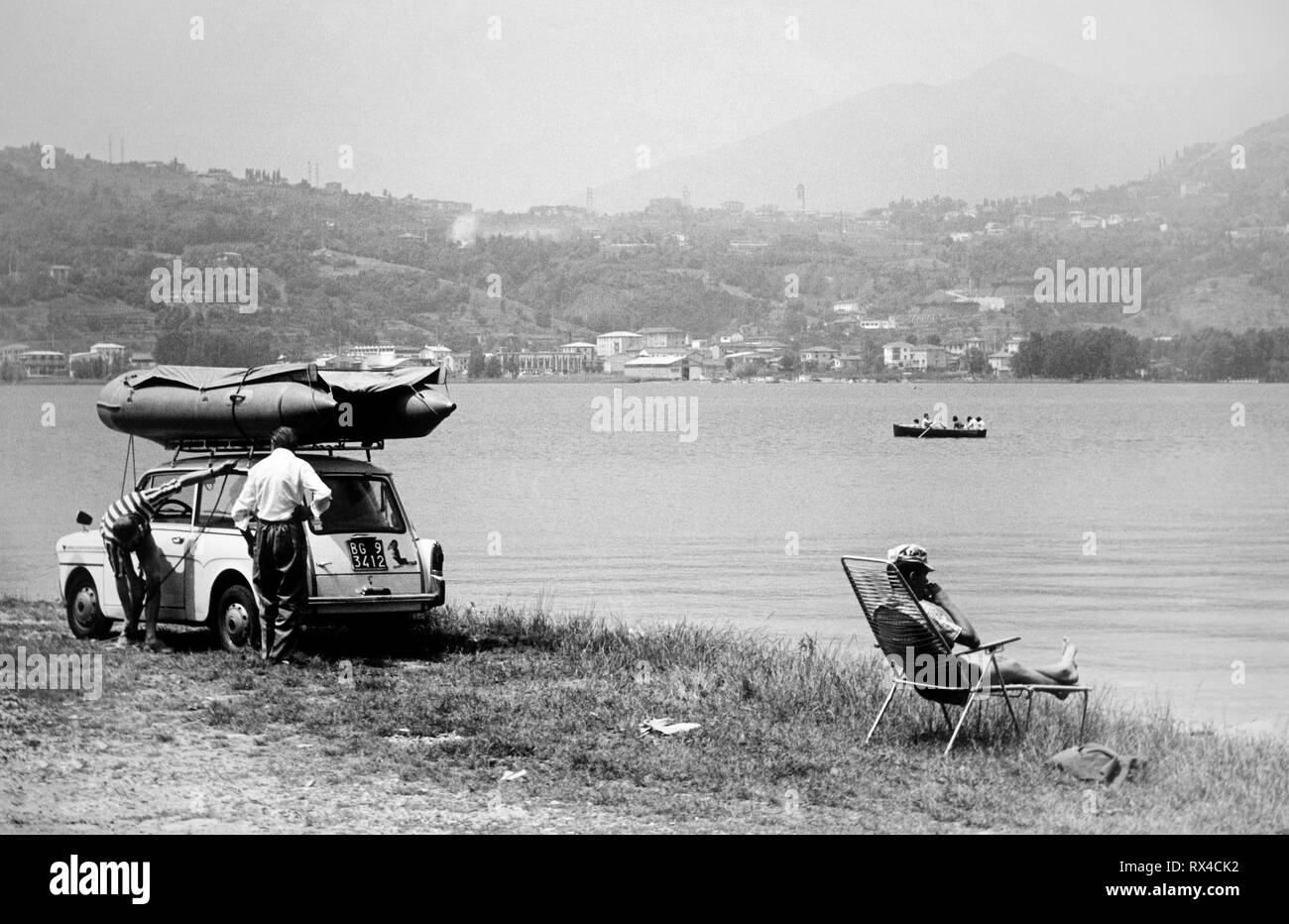 pleasure trip on garlate lake, lombardia, italy, 1960 Stock Photo
