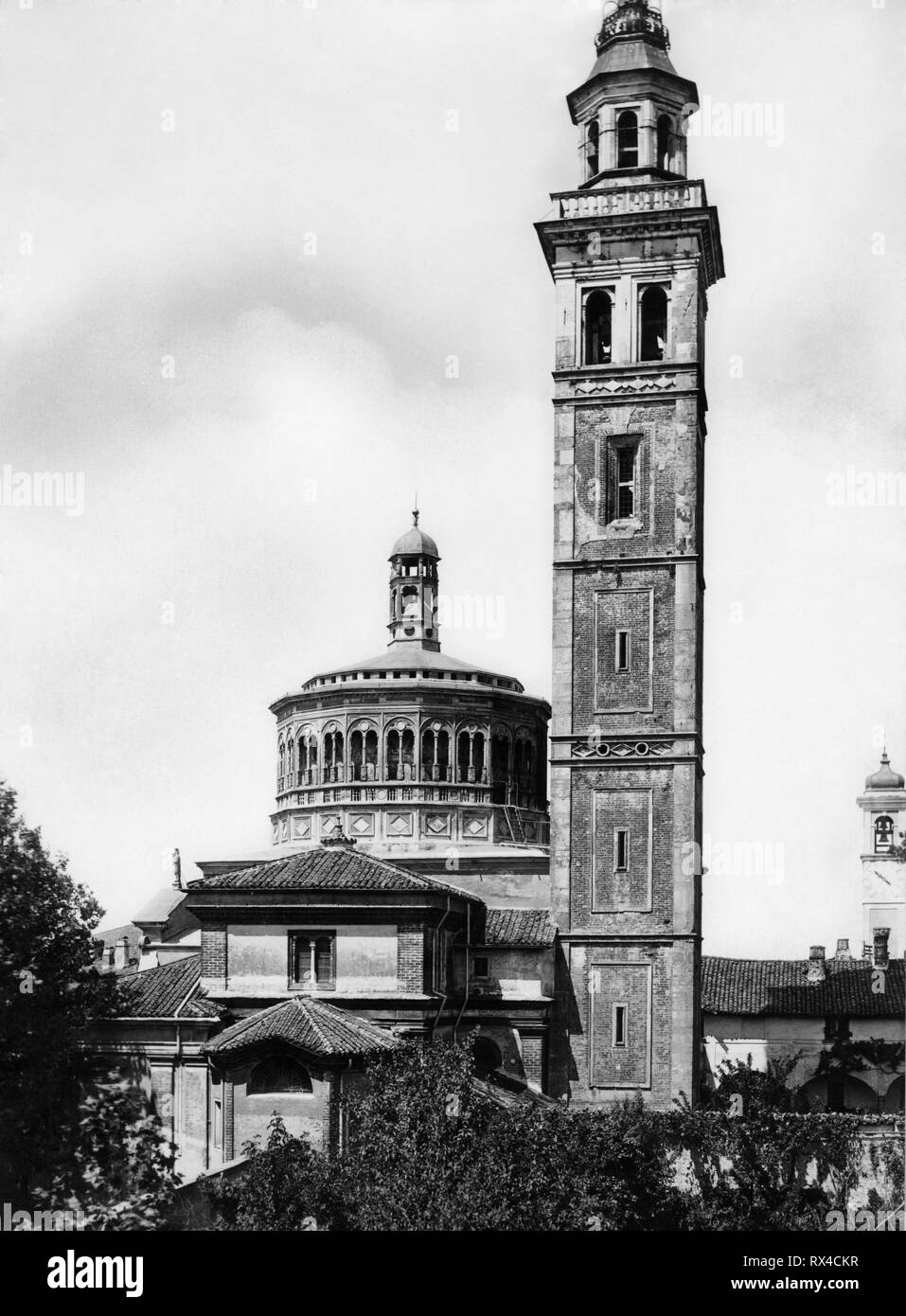 sanctuary Our Lady of Miracles, saronno, lombardy, italy 1920-30 Stock Photo