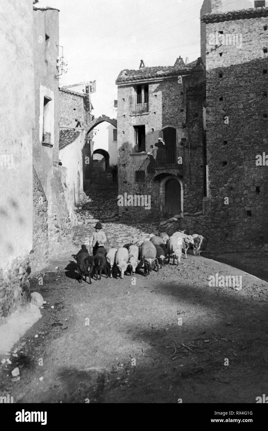 La Pacchiana, Tipico costume di San Giovanni in Fiore Typic…