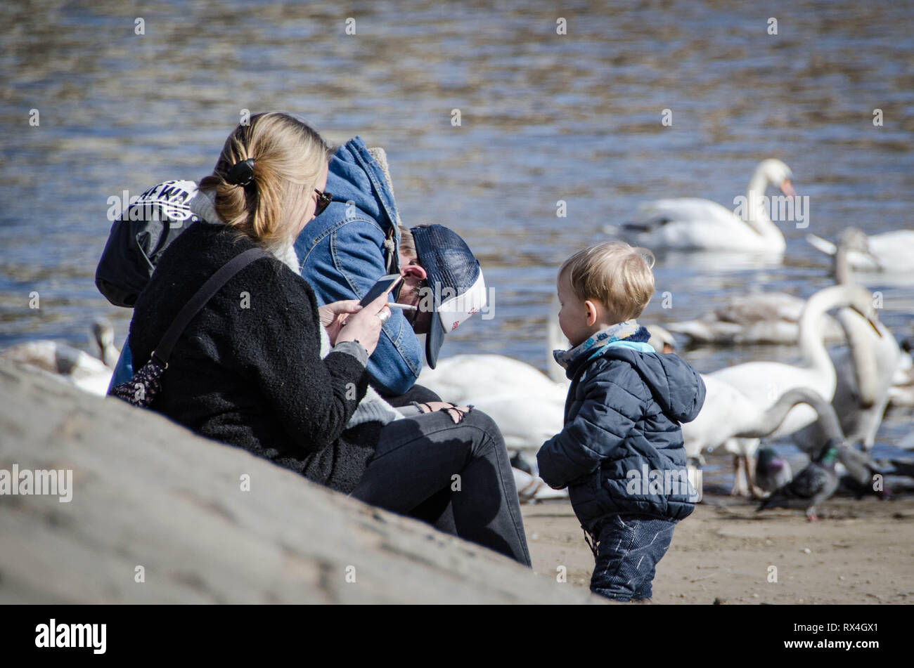 Modern family hi-res stock photography and images - Alamy